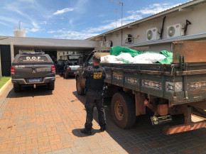 Homem é preso com agrotóxicos e garrafas de vinho contrabandeados