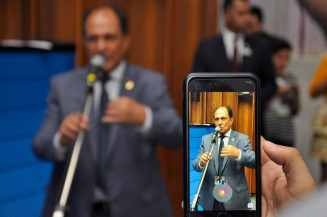 Zé Teixeira intercede por energia de qualidade em Inocência