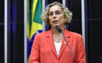 Comissão aprova projeto que facilita recebimento de pensão alimentícia quando devedor troca de emprego
