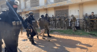 Operação contra facção em presídio paraguaio deixa rastro de mortos