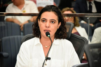 Gleice pede que Dourados permita matrículas do 1º ao 5º ano na Rede Estadual