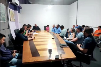 Vereador Mauricio apoia criação de associação de energia solar