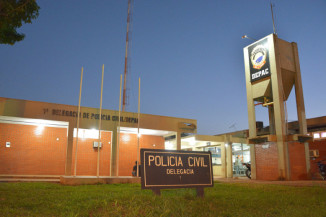 Homem joga gasolina e ateia fogo em mulher no Canaã III