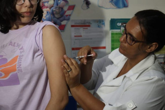 Dourados registra 537 doses aplicadas contra dengue no 1º dia