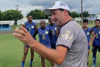 Rodrigo Cascca mostra confiança com início de trabalho do Costa Rica
