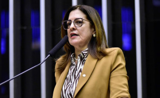 Comissão aprova salário-família para trabalhador de baixa renda com filho menor de 16 anos