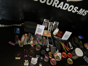Homem é preso acusado de traficar drogas em loja de Dourados
