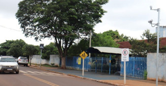 Lombadas estão ativadas em frente de 9 escolas e multas começam dia 16