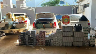 Trio é preso com contrabando de pneus e cigarros na fronteira