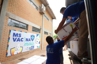 Começa distribuição de doses da vacina contra dengue aos municípios