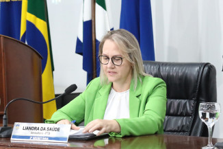 Liandra pede parquinho infantil no Jardim Oliveira