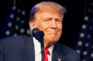 Trump recorre à Suprema Corte alegando imunidade presidencial em caso sobre tentativa de fraude nas eleições de 2020