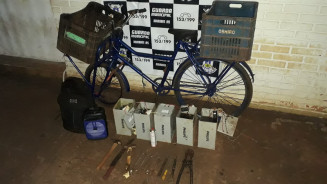 Homem é detido durante furto de materiais elétricos no Douradão