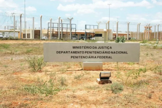 Dois presos fogem de presídio de segurança máxima em Mossoró (RN)