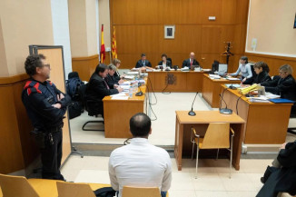 Daniel Alves é condenado a 4 anos e meio por agressão sexual