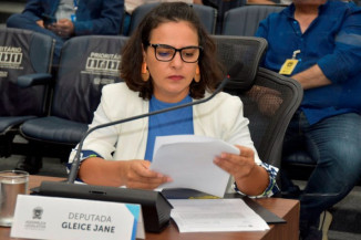 Gleice defende pescadores e aponta inconstitucionalidade na proibição da pesca do Dourado