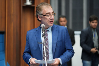 Aprovada em 1ª discussão Lei de Neno Razuk que determina apoio psicológico para famílias de pacientes com TEA