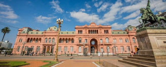 Milei corta verba de províncias e abre crise política na Argentina