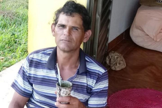 Homem leva tiro acidental do filho durante caçada e morre