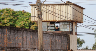 Após fugas, muralha com policial armado 24 horas é ativada no Presídio da Capital