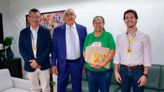Presidente do TCE-MS recebe superintendente estadual dos Correios