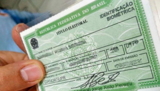 Dia 8 de maio é a data final para emitir ou regularizar título eleitoral