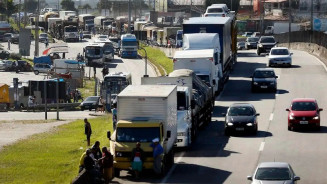 Primeiro prazo para exame toxicológico de motoristas vence neste mês