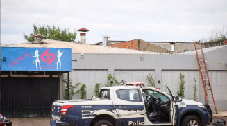 Homem morre entalado em chaminé enquanto tentava furtar fiação de boate