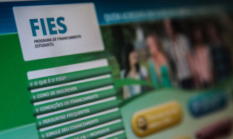 Aprovados no Fies tem até terça-feira para garantir vaga em instituições