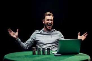 Classificação de mãos de poker: dicas preciosas para iniciantes