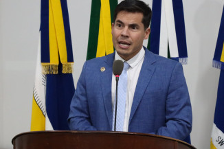 Vereador Dr. Diogo cobra esclarecimentos sobre transporte público em Dourados
