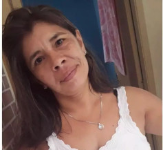 Mulher é assassinada a facadas após discussão com o marido