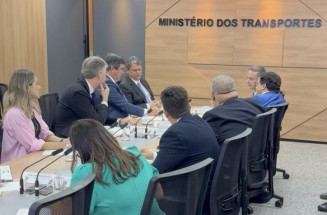 Em Brasília, governadores de MS e SP discutem projeto da Malha Oeste