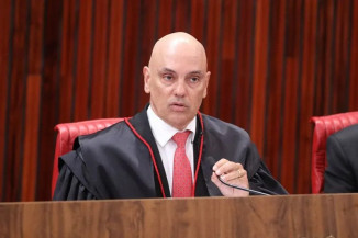 Moraes nega pedido do X para se isentar de ordens judiciais: 'Má-fé'