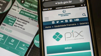 Pix bate recorde e supera 200 milhões de transações em um dia