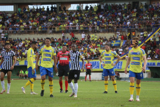 DAC vence Operário e abre vantagem no jogo de ida da final