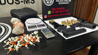 Polícia Civil prende traficante e apreende drogas e arma de fogo