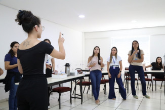 Escola do Legislativo oferece Módulo II do Curso de Libras