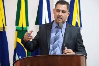 Márcio Pudim cobra informações sobre os idosos que utilizam o transporte público em Dourados