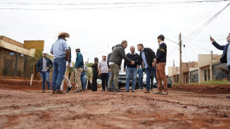 Equipe do Fonplata acompanha obras em Dourados e nos distritos