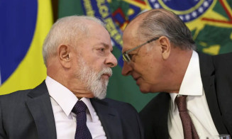 Lula anuncia R$ 15 bilhões para empresas do Rio Grande do Sul
