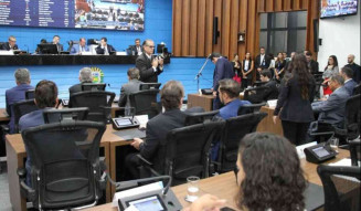 Deputados votam projeto que determina bancos de informarem serviços gratuitos a clientes de MS