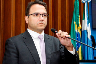 Fila por exame cresce e espera por cirurgia chega a 28 anos na Capital