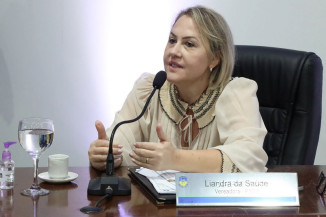 Liandra celebra lei contra assédio a mulheres em transportes coletivos