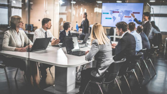 Consulta de Sócios de uma Empresa: Benefícios e Precauções Essenciais