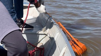 Pesquisadores de MS coletam amostras de água no Rio Paraguai