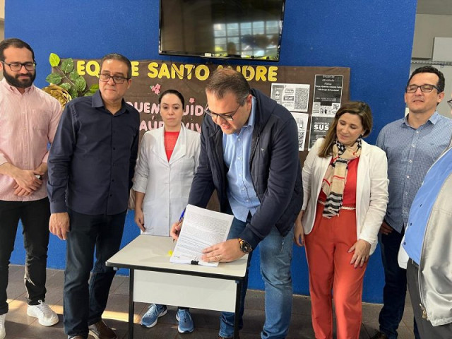 O Prefeito fez o anúncio durante uma visita à UBS Santo André.