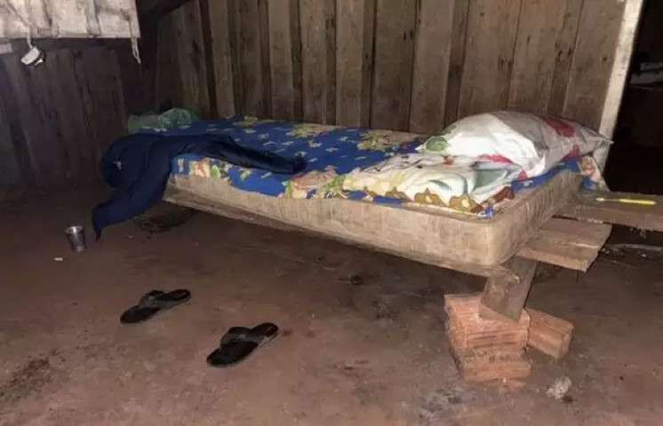 Cama disponibilizada a um dos trabalhadores no alojamento de Ponta Porã (Foto: divulgação MPT-MS)