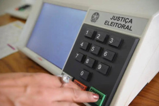 Urna Eletrônica. (Foto: Fábio Pozzebom/Agência Brasil)