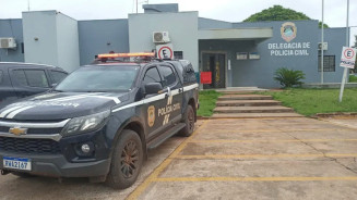 Mulher mata marido com golpe de facão no peito em MS e está foragida